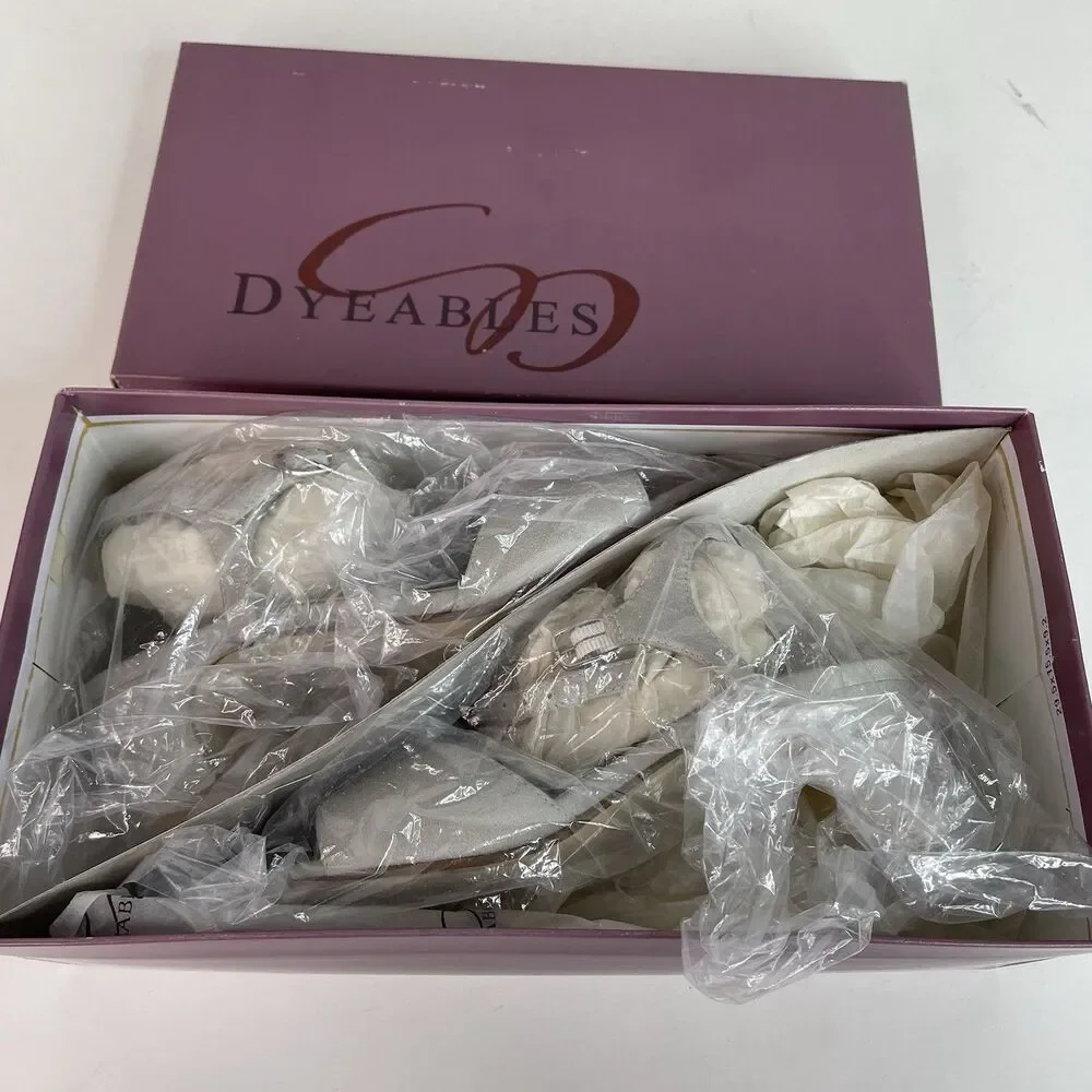 Dyeables Rhapsody Luxe Heels Women’s Size 5 1/2 B, Silver Wedding, Pumps Vintage - Picture 2 of 9